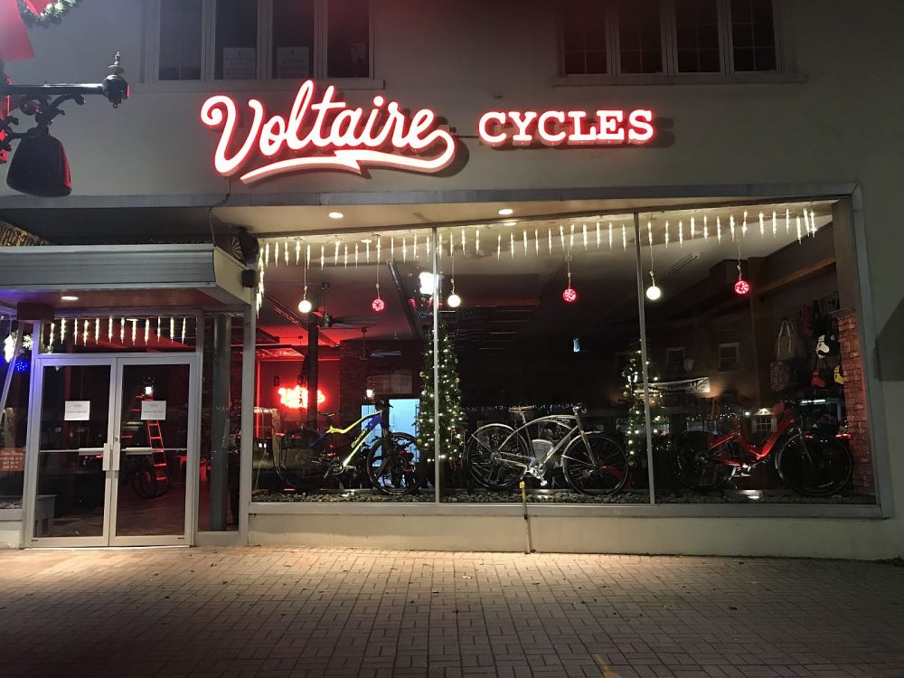 E-Mobility retailer Voltaire Cycles opens franchise in central Oregon