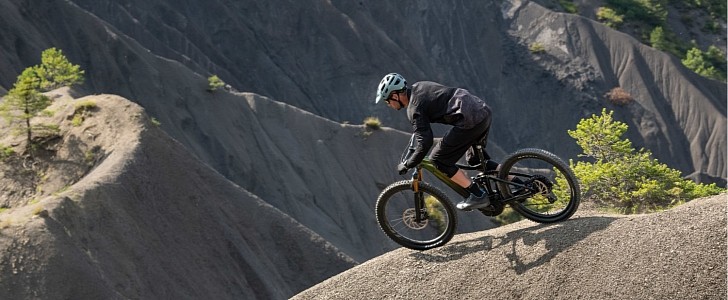 Reign Down or Up Mountains With E-bike