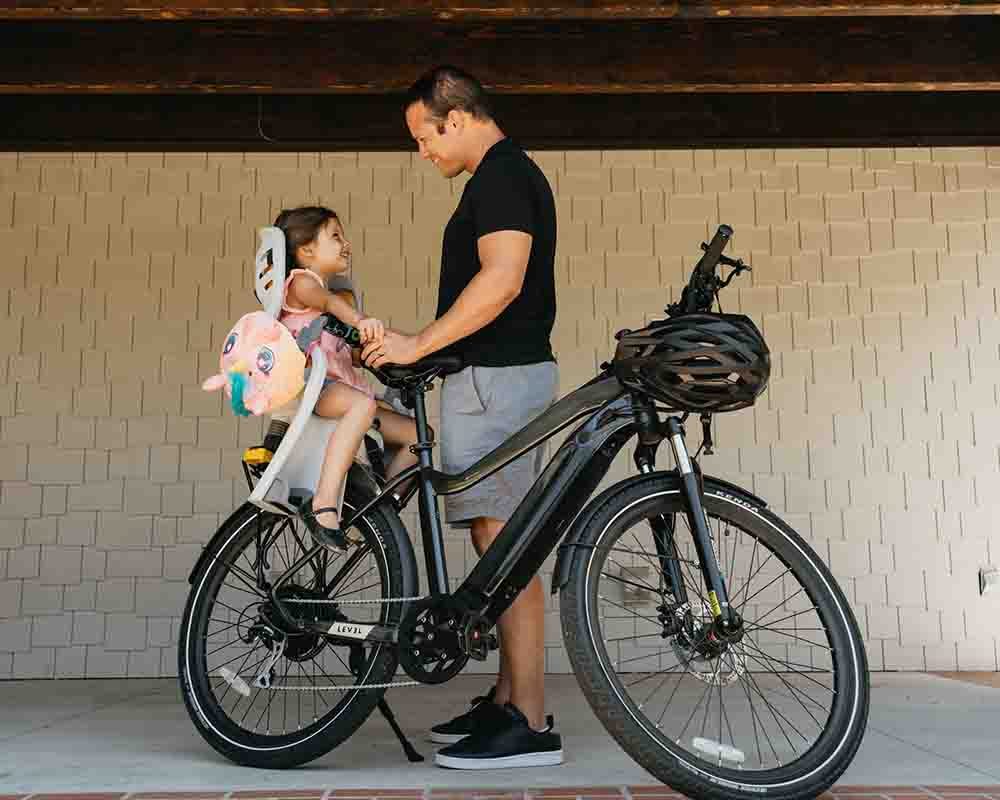taking kids on bike