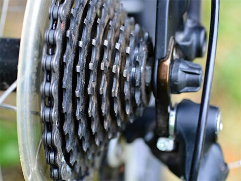 How to properly use electric bike transmission and shifting skills