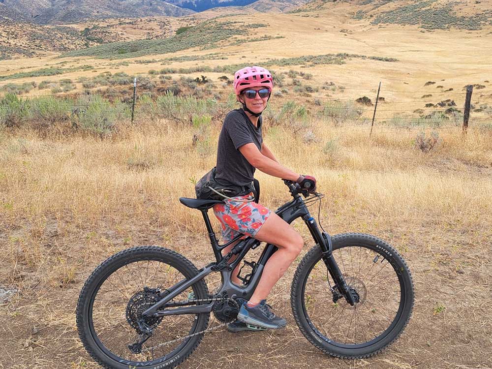 women's electric mountain bike