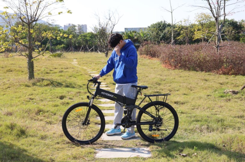 Should I Buy an Electric Bicycle? Here's Everything You Need to Know to Get Started! - Blog - 1